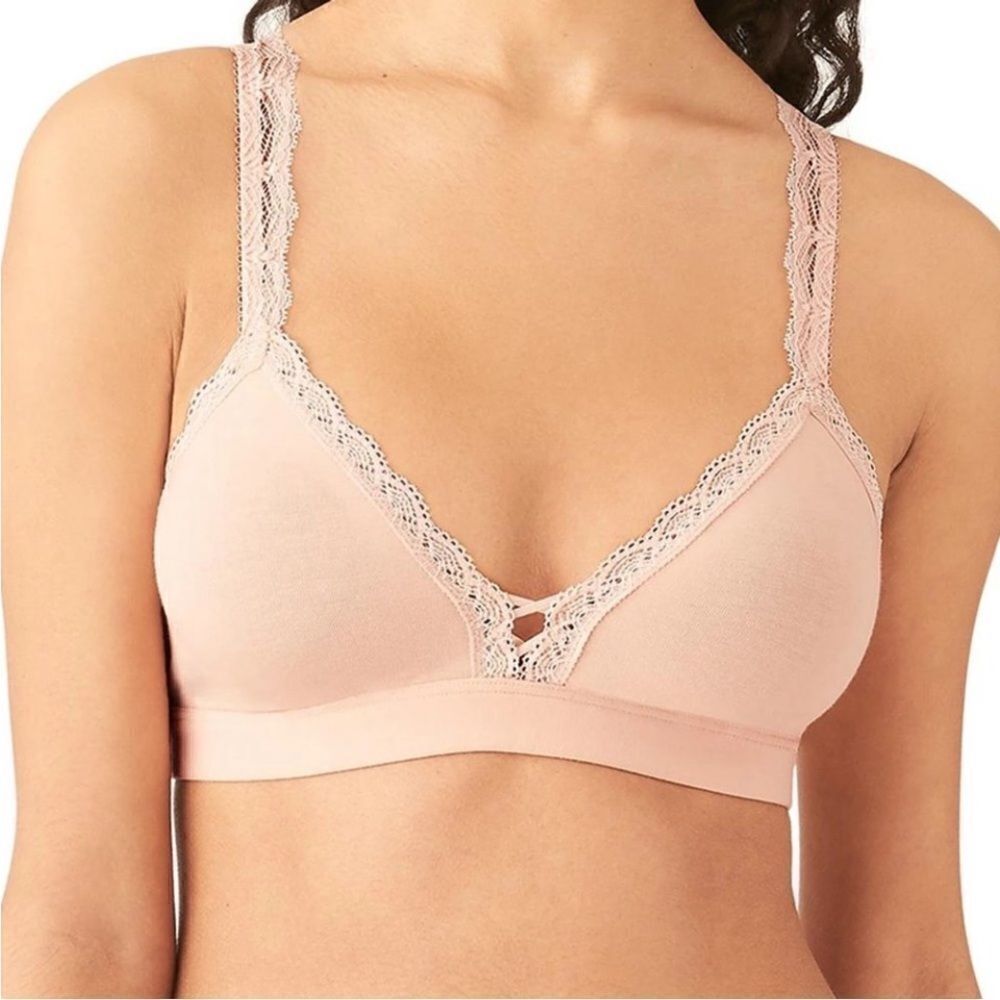Wireless Lace-Trim Bralette in Blush
